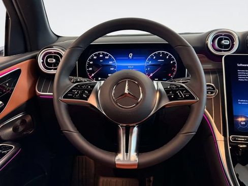Used 2026 Mercedes-Benz GLC 300 4MATIC image 14
