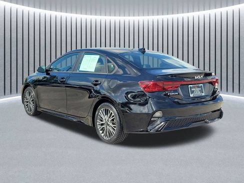 Used 2023 Kia Forte GT-Line w/ GT-Line Technology Package FWD image 4