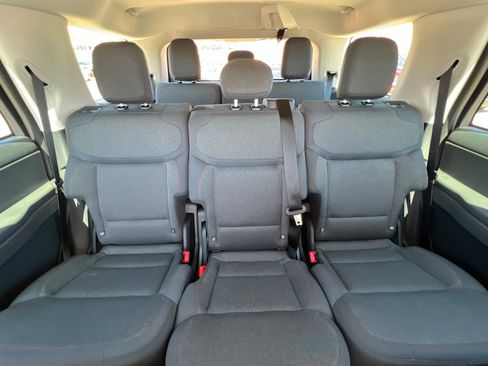 Used 2025 Ford Expedition Active AWD/4WD image 27