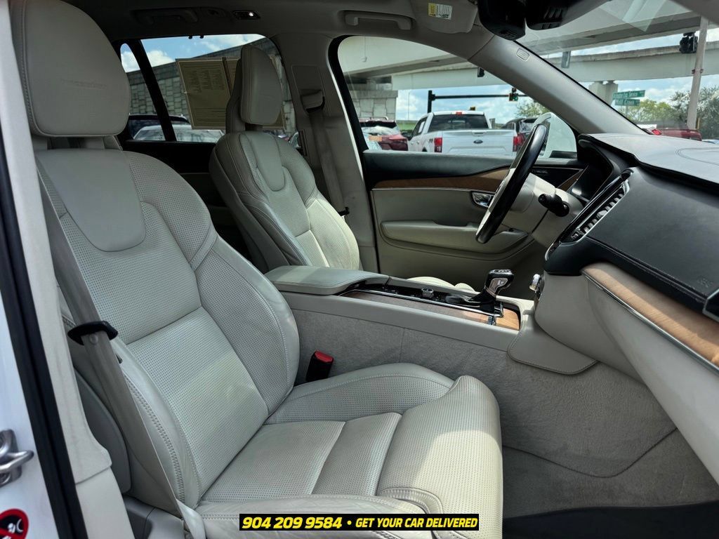 Used 2016 Volvo XC90 T6 Inscription w/ Vision Package AWD/4WD image 39