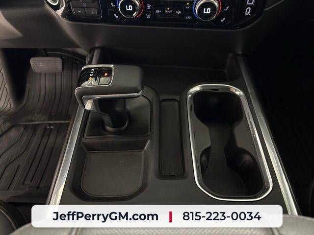 Used 2024 GMC Sierra 1500 SLT AWD/4WD image 18
