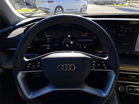 Certified 2025 Audi Q5 Premium Plus w/ Premium Plus image 8