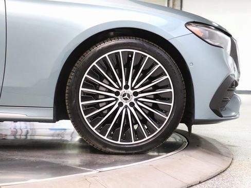 Certified 2024 Mercedes-Benz E 350 4MATIC Sedan w/ Airmatic Package image 14