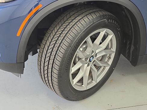 Used 2023 BMW X5 xDrive40i w/ Premium Package image 33