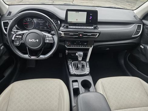 Used 2022 Kia Seltos SX AWD/4WD image 28