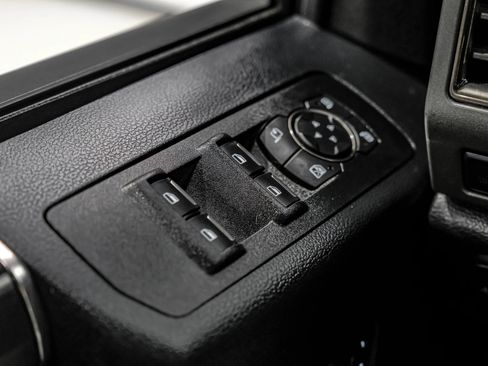 Used 2019 Ford F150 Raptor w/ Equipment Group 802A Luxury image 49