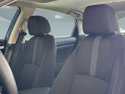 Certified 2018 Honda Civic EX image 25