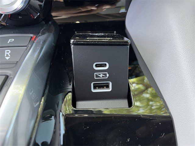 Used 2026 Acura MDX w/ Technology Package FWD image 21