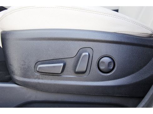 Used 2022 Hyundai Palisade SEL w/ Premium Package image 29