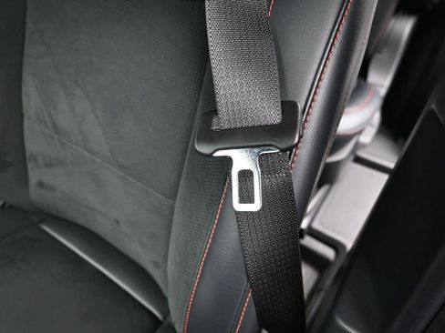 Used 2025 Ford Explorer ST image 25