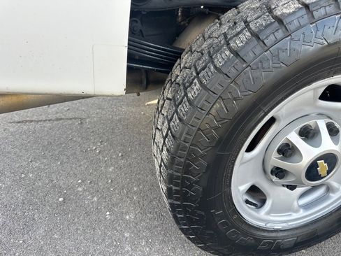 Used 2012 Chevrolet Silverado 2500 W/T image 6