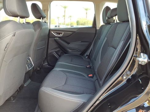 Certified 2023 Subaru Forester Premium image 28