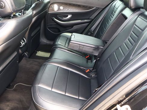 Used 2020 Mercedes-Benz E 450 4MATIC Sedan image 19