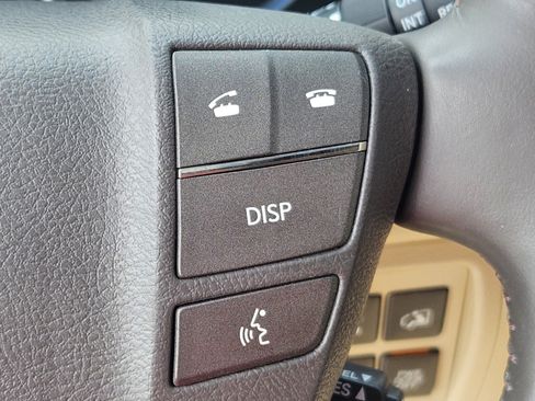 Used 2013 Lexus LX 570 4WD w/ Luxury Pkg image 27