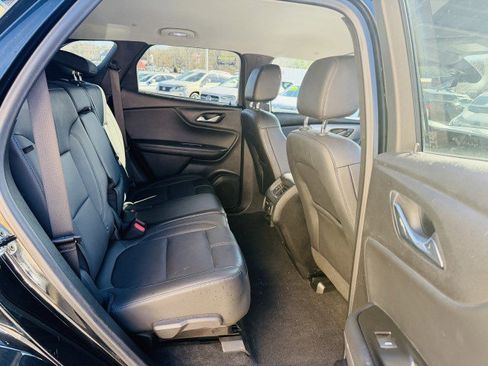 Used 2020 Chevrolet Blazer LT w/ Sound & Technology Package image 17