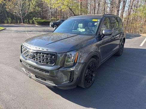 Used 2021 Kia Telluride SX w/ SX Prestige Package image 15