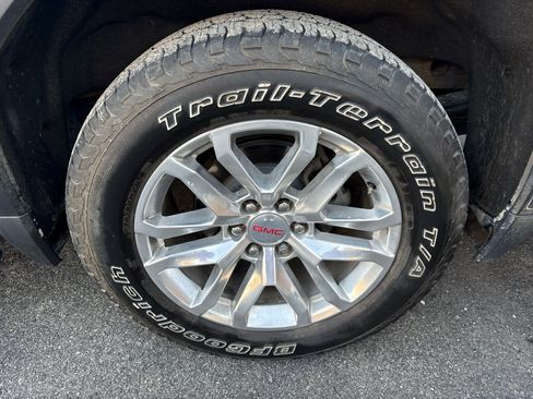 Used 2021 GMC Sierra 1500 SLT w/ SLT Premium Plus Package AWD/4WD image 4