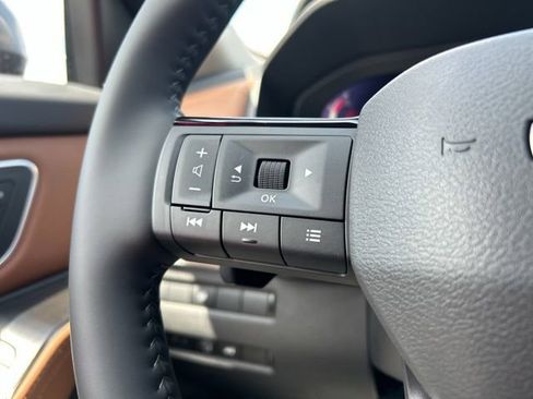 New 2026 Nissan Rogue Platinum AWD/4WD image 37