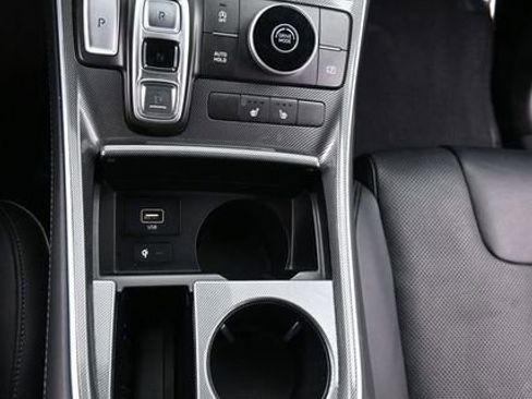 Used 2023 Hyundai Santa Fe Limited image 25
