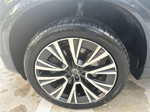 Used 2020 Volvo XC90 T5 Momentum image 19