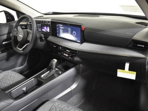 New 2026 Nissan Kicks SV w/ SV Premium Package AWD/4WD image 33