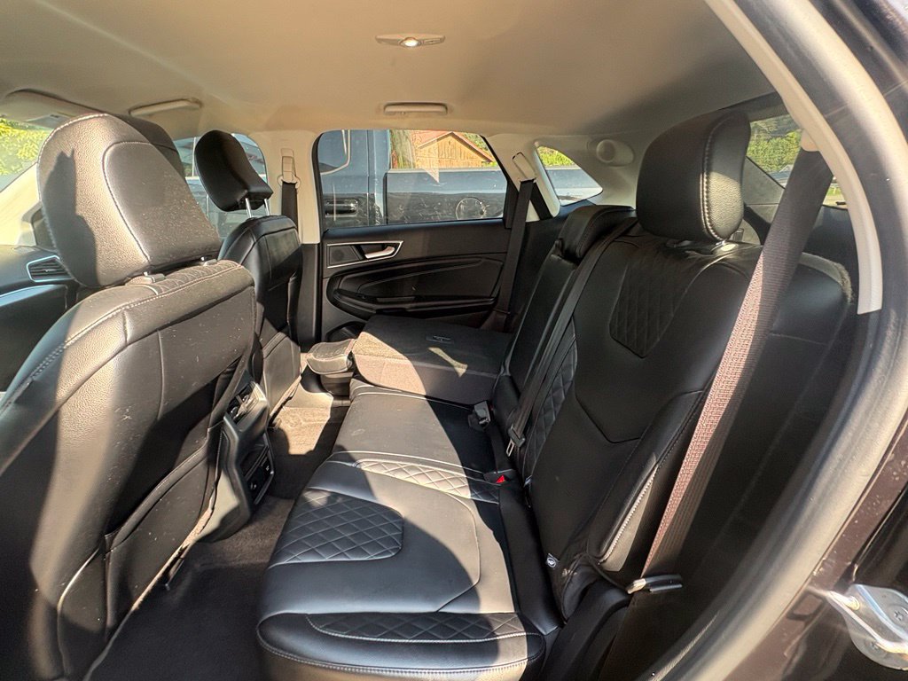 Used 2024 Ford Edge Titanium AWD/4WD image 15