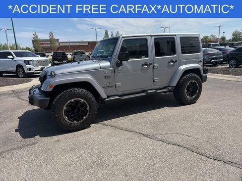 Used 2016 Jeep Wrangler Unlimited Sahara w/ Dual Top Group image 6