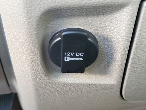 Used 2013 RAM 2500 Laramie w/ Protection Group image 32