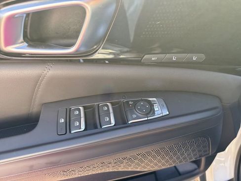 New 2026 Kia Carnival SX Prestige FWD image 33