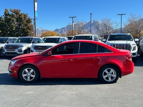 Used 2016 Chevrolet Cruze LT image 7