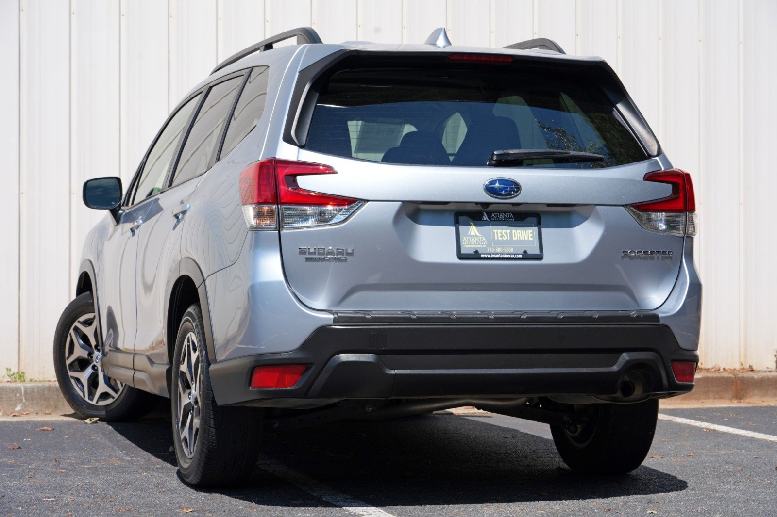 Used 2020 Subaru Forester Premium AWD/4WD image 5