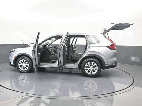 Used 2024 Honda CR-V LX image 71