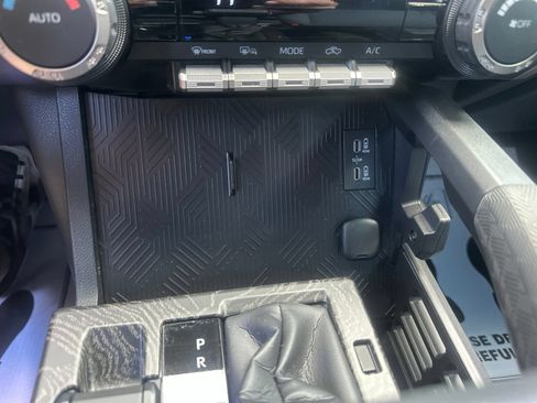 Used 2026 Toyota Tacoma TRD Off-Road AWD/4WD image 29