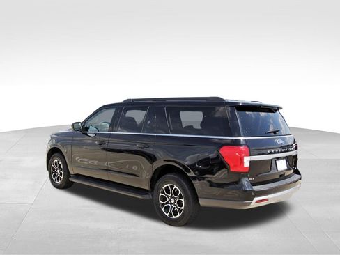 Used 2024 Ford Expedition Max XLT RWD image 3