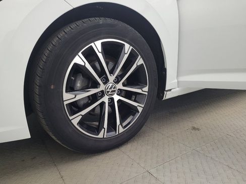 Used 2023 Volkswagen Jetta Sport image 31