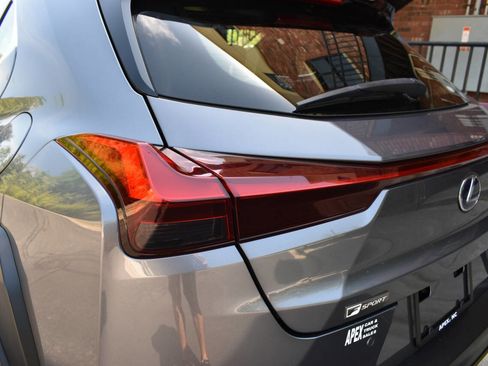 Used 2020 Lexus UX 250h F Sport w/ F Sport Premium Package image 40