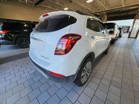 Used 2020 Buick Encore Preferred FWD image 6