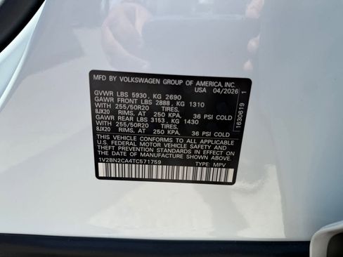 New 2026 Volkswagen Atlas SEL AWD/4WD image 25