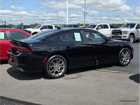 Used 2017 Dodge Charger SXT w/ Rallye Group AWD/4WD image 3