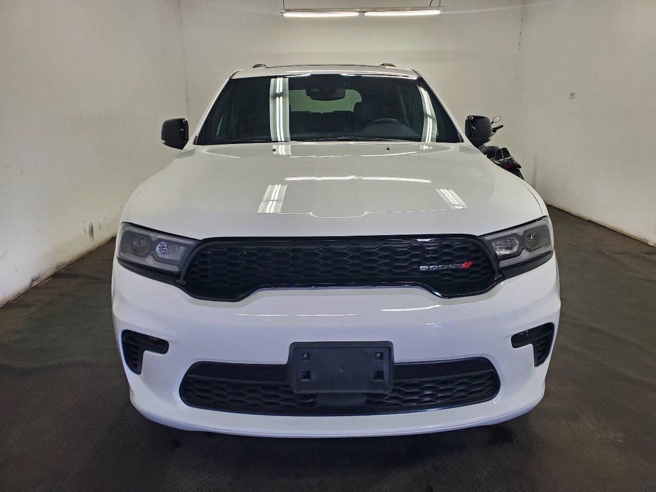 Used 2024 Dodge Durango GT AWD/4WD image 2