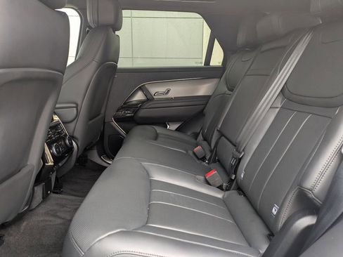 Certified 2025 Land Rover Range Rover Sport SE AWD/4WD image 15