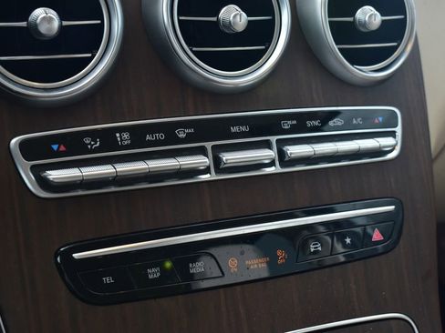 Certified 2022 Mercedes-Benz GLC 300 4MATIC image 18