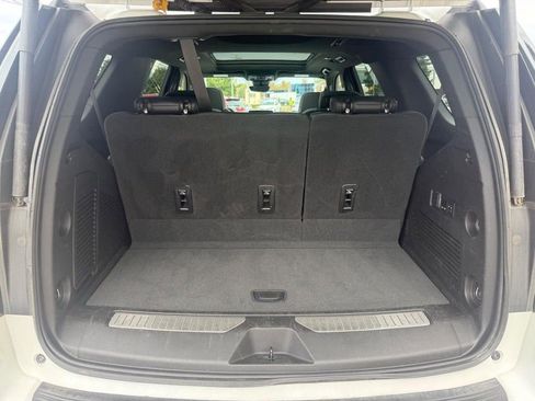 Used 2023 Chevrolet Tahoe High Country w/ Premium Package image 6