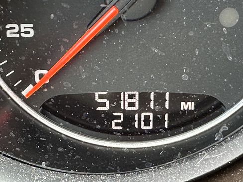 Used 2018 Porsche Cayenne GTS image 14