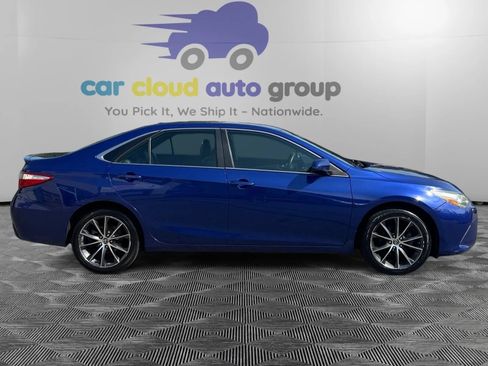 Used 2015 Toyota Camry XSE w/ Moonroof Package FWD image 5