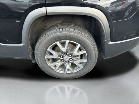 Used 2023 GMC Acadia SLE w/ Driver Convenience Package image 22