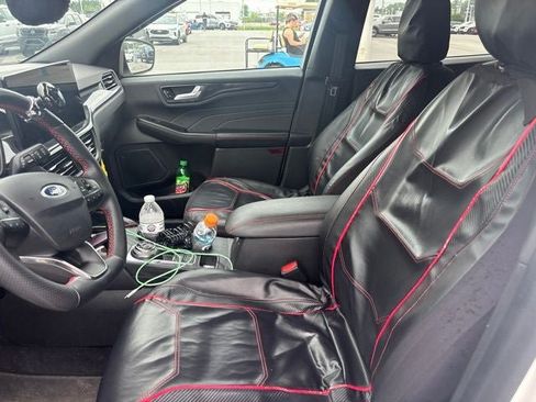 Used 2024 Ford Escape ST-Line w/ Tech Pack #1 AWD/4WD image 19