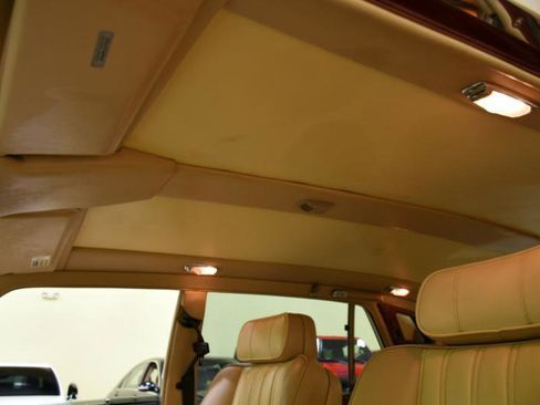 Used 1998 Bentley Brooklands Long Wheelbase RWD image 44