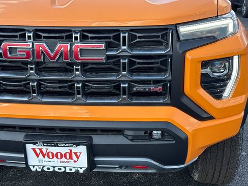 New 2026 GMC Canyon AT4 AWD/4WD image 11