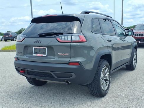 Used 2022 Jeep Cherokee Trailhawk AWD/4WD image 2